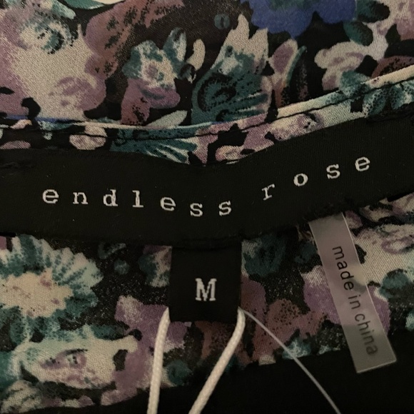 NWT Endless Rose Ruffle Pleated Floral Romper Long Sleeve Sash Belt Size M - Picture 4 of 10